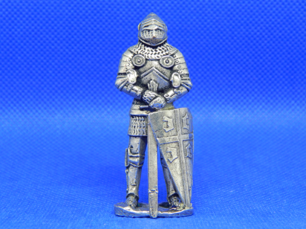 Suvenir FIGURA, metal, 58 mm, srpski srednjevekovni vitez XV vek tip. 1